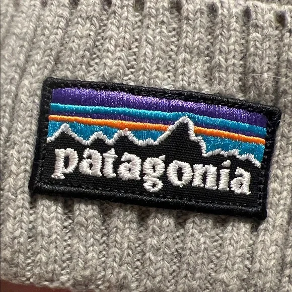 Patagonia Heather Gray Knit Hat - Picture 4 of 5